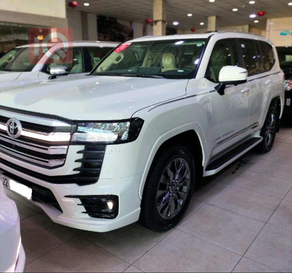 تويوتا لاندكروزر